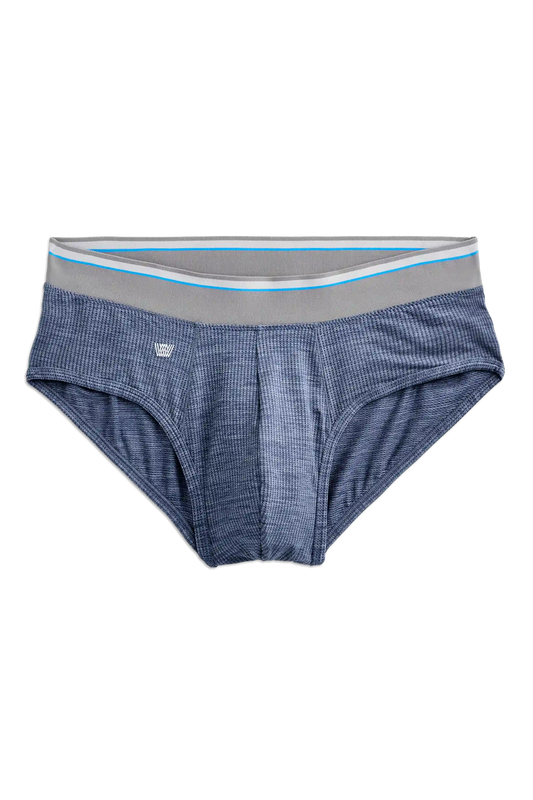 AIRKNITˣ Brief