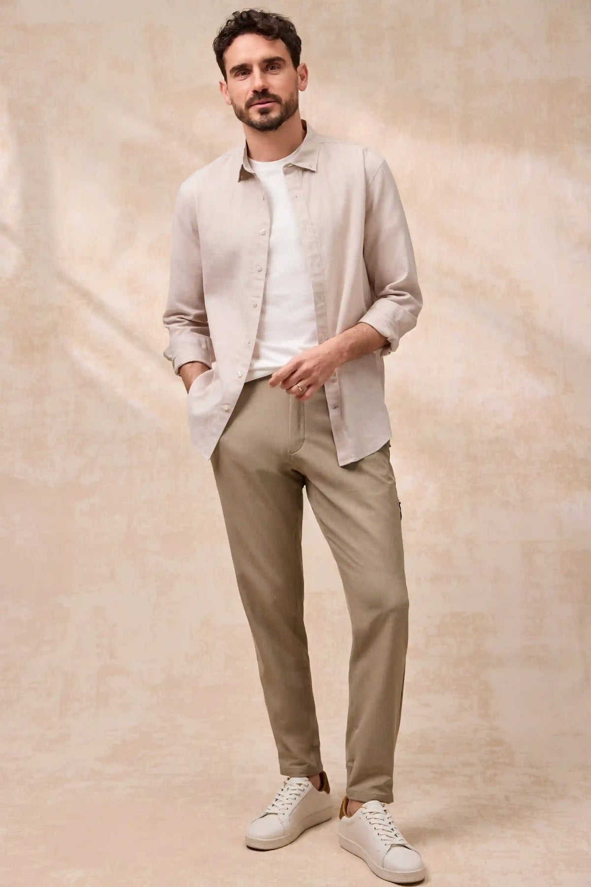 Tech Linen Button Up